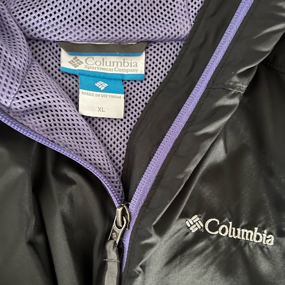 Columbia Windbreaker - Picture 4 of 4